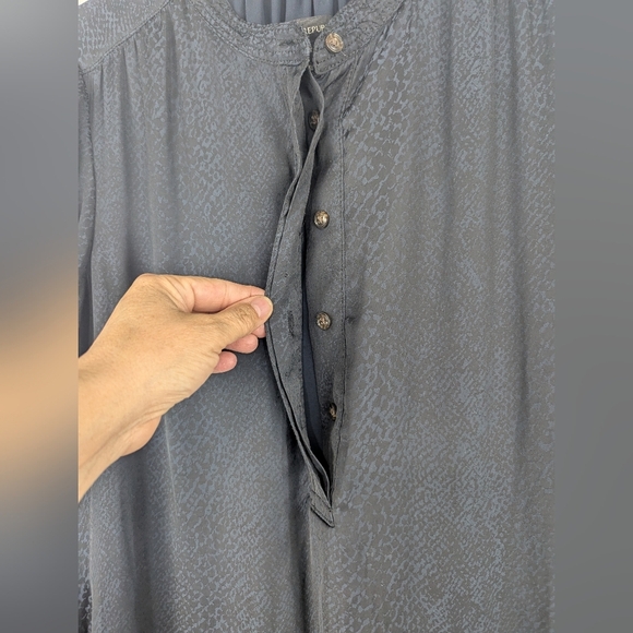 Banana Republic Petite 8 Reptile Print Dress With Roll Up Sleeves - Picture 7 of 14